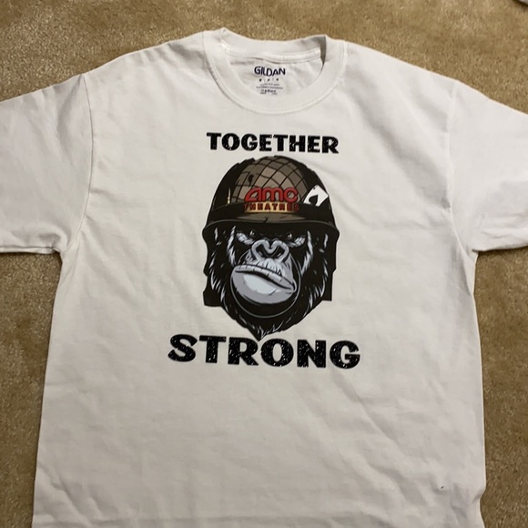 AMC T-Shirt TOGETHER STRONG - Picture 4 of 4